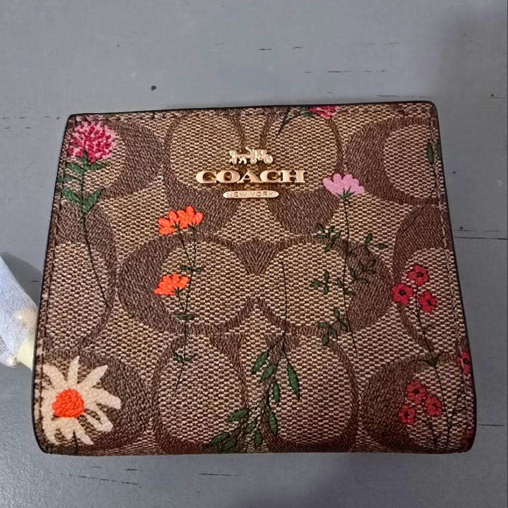 NWT Coach Floral Brown Wallet